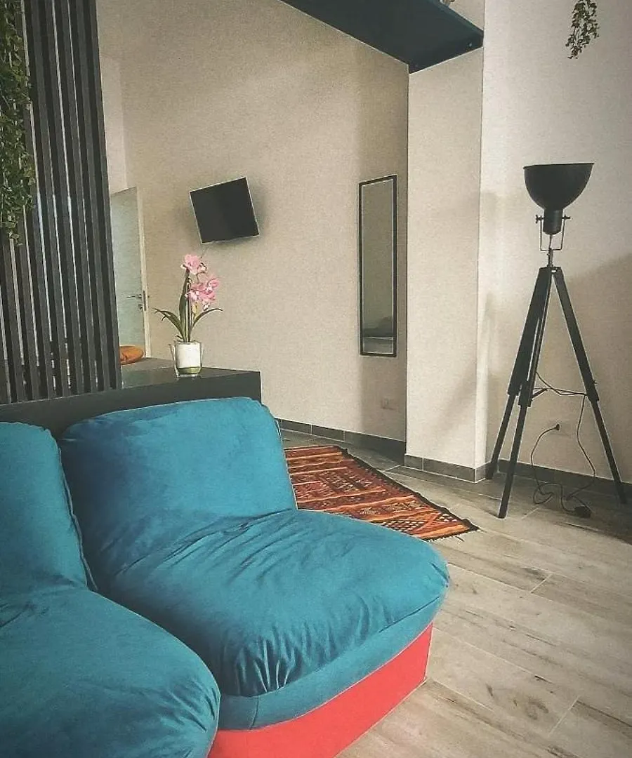 Urban Loft Apartment Palermo 0*,